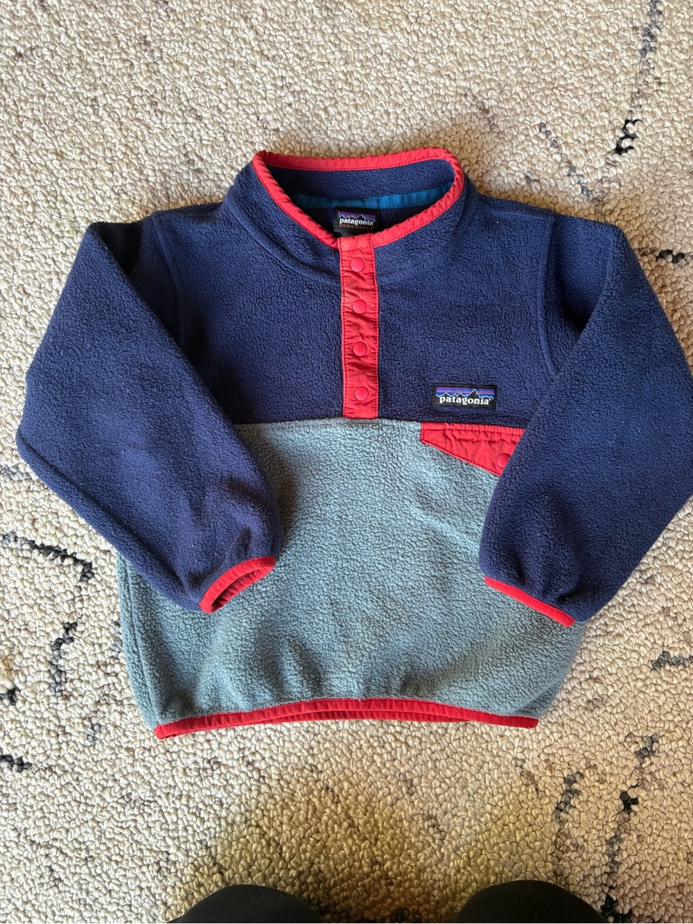Patagonia Kids Navy & Light Blue Fleece Snap Pullover with Red Trim GUC 3T